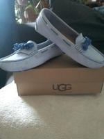 UGG Damen Slipper Exotic Scales Hellblau Größe 41 Nordrhein-Westfalen - Dormagen Vorschau
