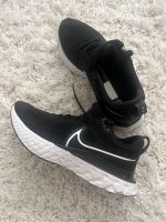 Nike React Runnig Schuh Gr. 36 Niedersachsen - Wolfsburg Vorschau