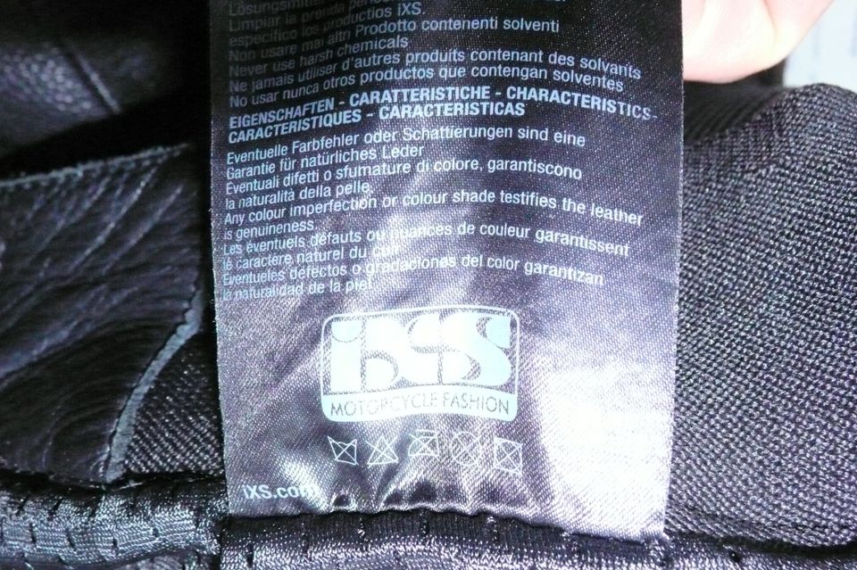 Motorradhose IXS Leder Schwarz  L / 26 in Bad Wildbad