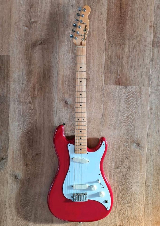 FENDER BULLET S2 GUITAR VINTAGE 1982 USA FULLERTON in Troisdorf