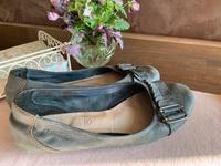 Ballerina Tamaris 41 rauchblau Rauleder  Sommerschuhe, Hessen - Laubach Vorschau