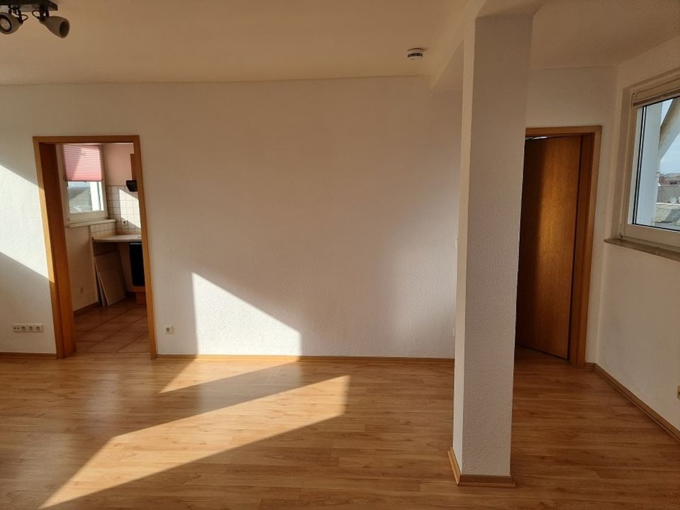 Gemütliche 2,5 Zimmerwohnung ab sofort zu vermieten in Oberhausen