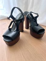 Schwarze Catwalk-High Heels, Gr. 38, NEU Bayern - Augsburg Vorschau
