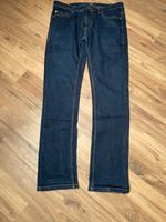 Neuwertige dunkelblaue Jungen Herren Jeans Smog Slim Str. W33L34 Hessen - Wolfhagen  Vorschau