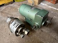 VEB / DDR Elektromotor / Hydraulikpumpe Berlin - Köpenick Vorschau