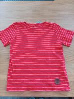 Rotes T-Shirt Gr. 104 Niedersachsen - Westoverledingen Vorschau