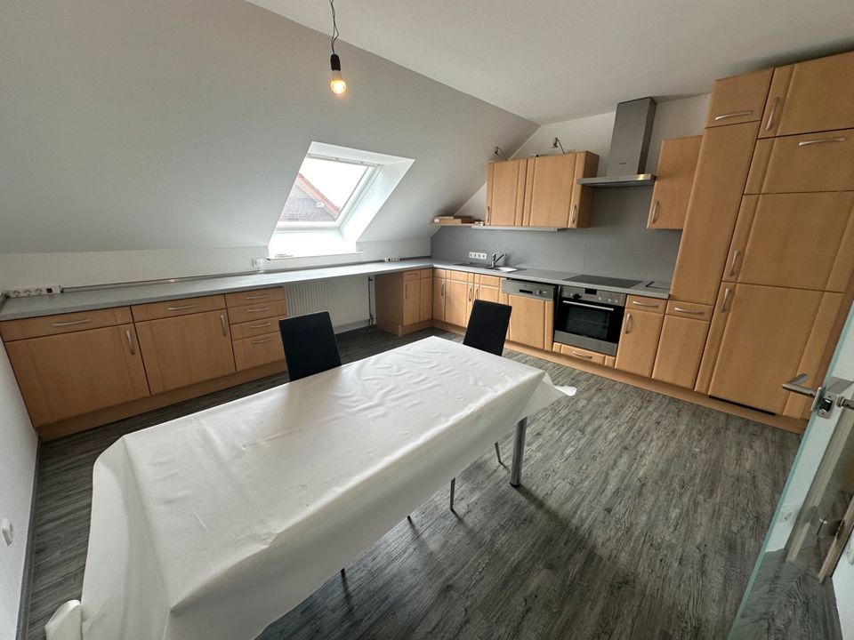 Komfortable 4-Zimmer Wohnung mit gehobener Austtattung in Großholbach