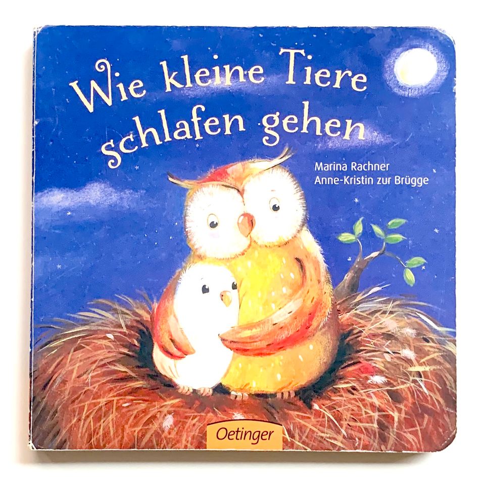 Kinderbuch mit dicken Seiten: Wie kleine Tiere schlafen gehen in Hamburg