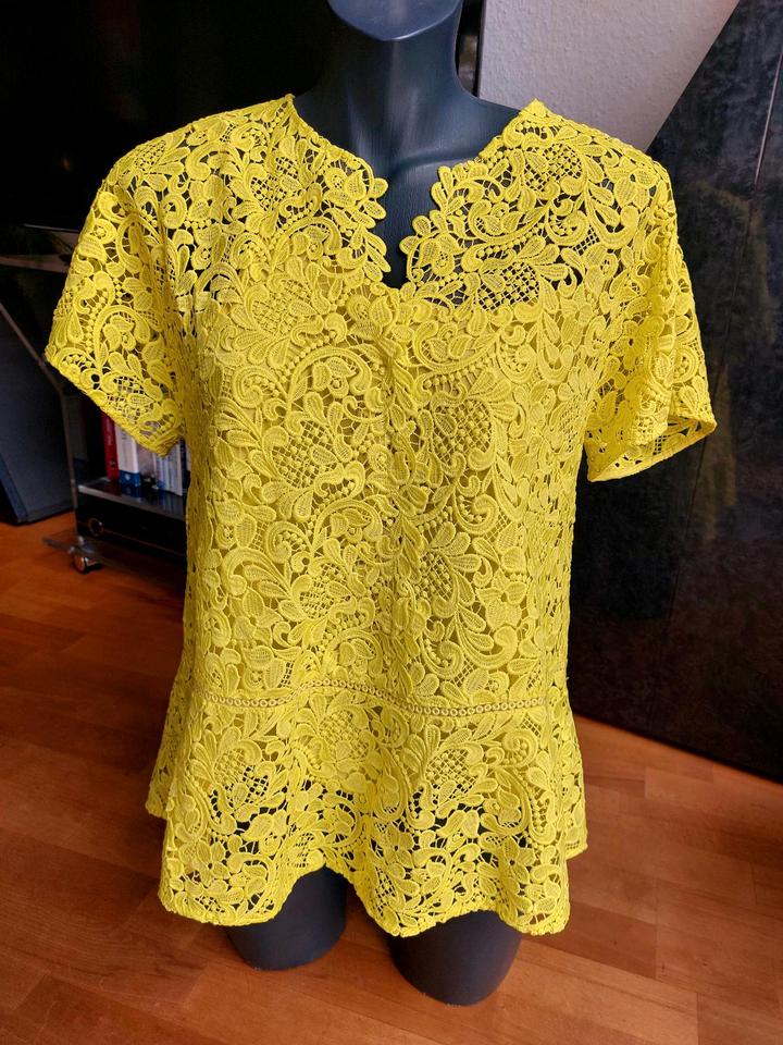 MARC CAIN Tolles Set, gelbe Spitzenbluse & Top, N4*40, MUST HAVE in Erkrath