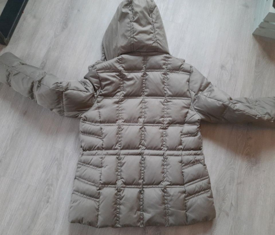 Winterjacke von Esprit in Hamburg