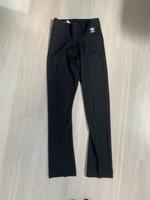 Adidas Leggings neu schwarz Schlaghose mit Schlitz 36 S Baden-Württemberg - Spaichingen Vorschau