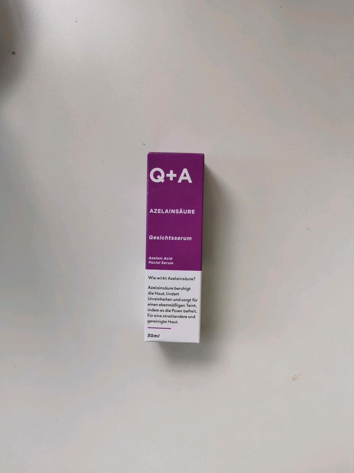 Q+A Azelainsäure Serum in Vögelsen