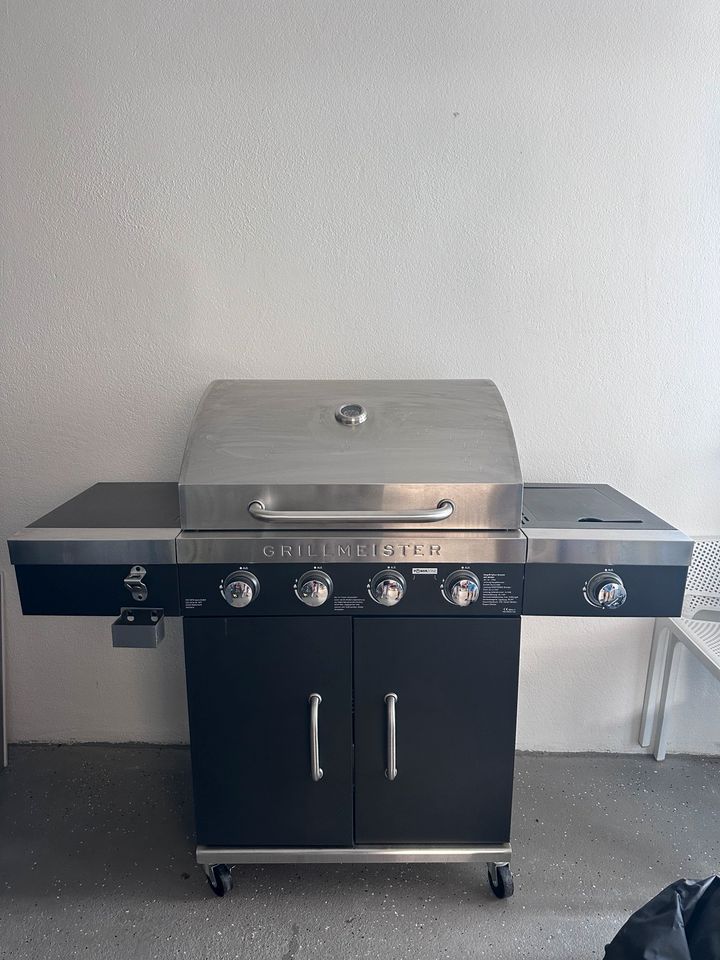 Gasgrill  GRILLMEISTER 4plus1 Brenner 19,7 kw in Rengsdorf
