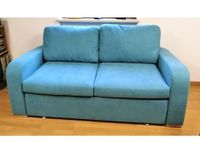 SOFA MIT SCHLAFFUNKTION BETTKASTEN KLEIN COUCH MIT STAURAUM NEU Kr. München - Planegg Vorschau