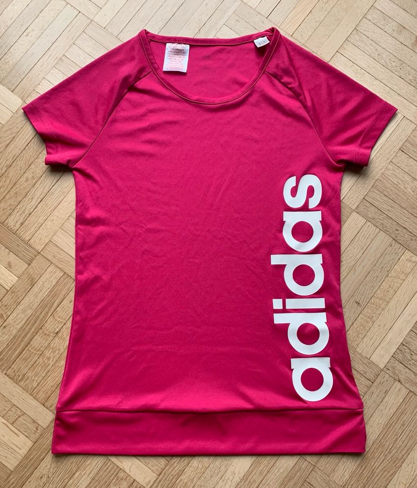 Sportshirt ❣️ Marke Adidas (Größe 164) in Braunschweig