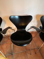 Fritz Hansen Stühle Serie 7 - 3207 Design Arne Jacobsen - 4 Stück Niedersachsen - Isernhagen Vorschau