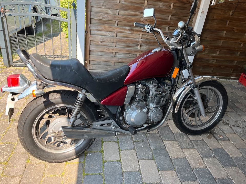 Yamaha XJ 550 Oldtimer in Tangstedt 