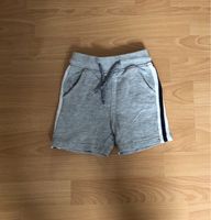 JakoO Jako-O Shorts kurze Hose 92/98 sehr guter Zustand Rheinland-Pfalz - Emmelshausen Vorschau