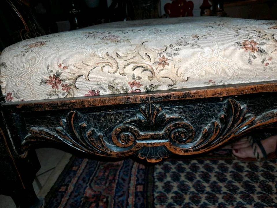 2 antike Holzstühle mit Polsterkissen☆Erbstücke ‼️ in Worbis