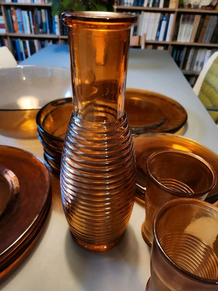 Glas Service braun vintage 70er Teller Karaffe Gläser Schalen in Köln