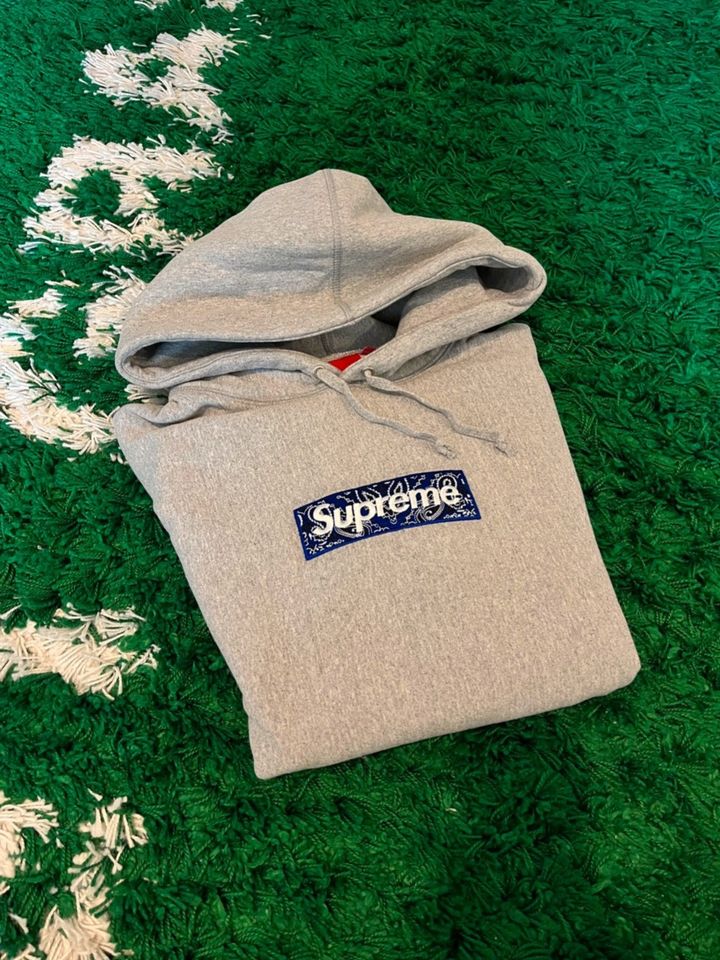 Supreme bandana cheap bogo