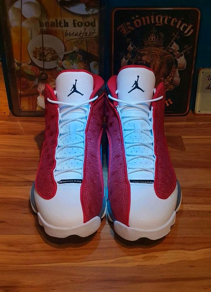 Jordan 13 Red Flint in Haar