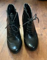 Graceland Stiefeletten Schuhe 36 Schnürstiefel Reißverschluss Frankfurt am Main - Nordend Vorschau
