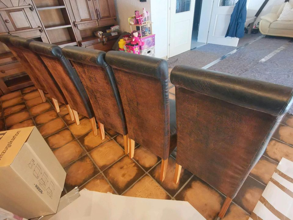 6 gebrauchte Esszimmerstühle mit Lederimitat. Stühle Stuhl in Waldfeucht