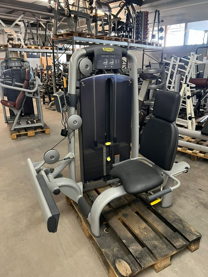 Technogym Selecton Line Studioausstattung, Cardio + Kraft, 33pcs in Langenfeld