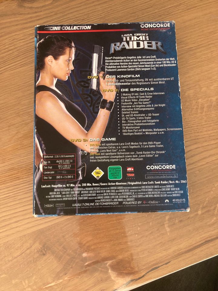 Lara Croft tomb Raider powerpack in Kirchtimke