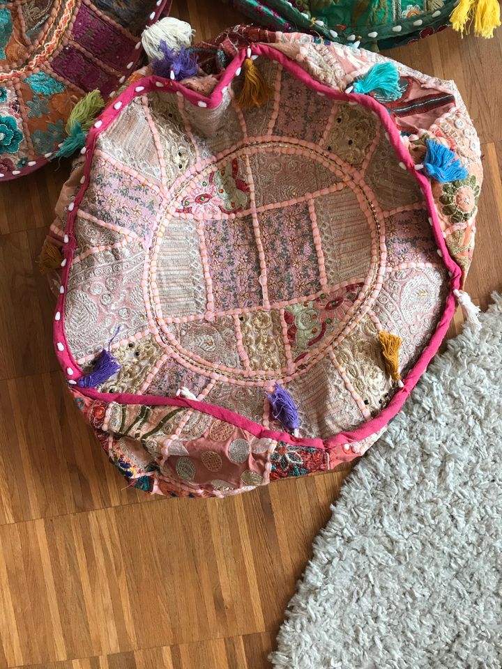 dien Rajasthan Patchwork Sitzkissen Pouf in Berlin