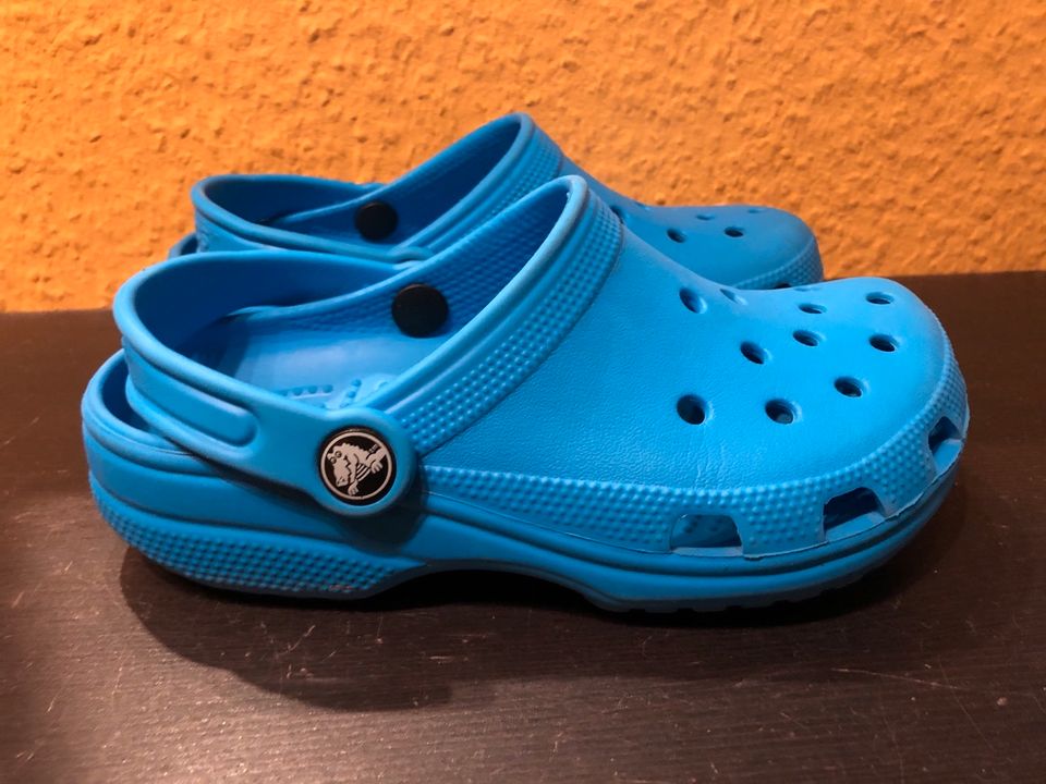 Crocs Badeschuhe, Gr.33-34 in Hamburg