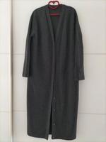 Cos lange Wollstrickjacke  Strickjacke Mantel WolleGr 36 Neu Berlin - Rudow Vorschau
