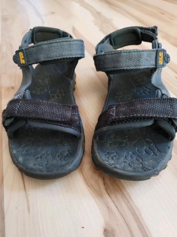 Jack Wolfskin Outdoor Sandalen Größe 32 in Weiding