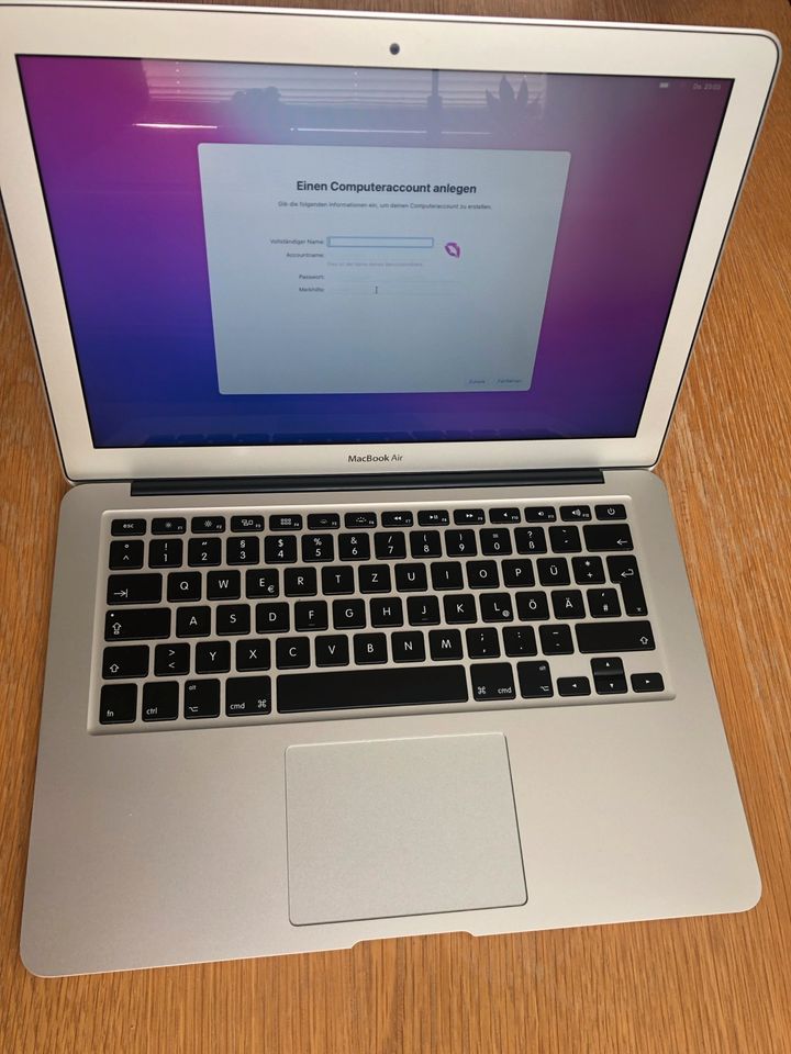 MacBook Air (2016) 13 Zoll 128GB Silber in Eschweiler