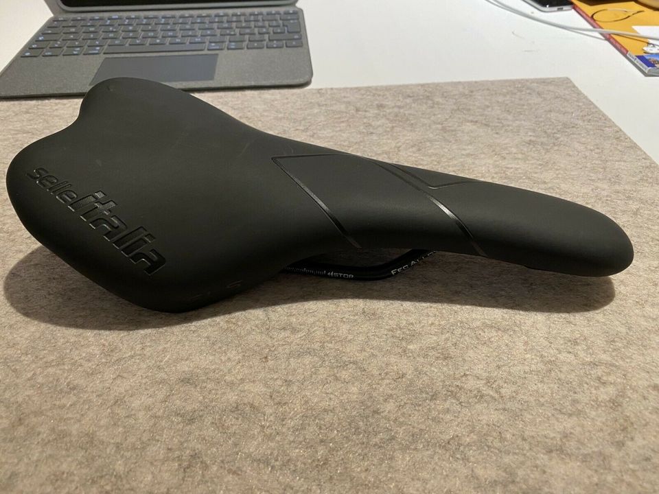 Selle Italia SLS Boost FeC MTB Sattel in Niedersachsen - Jesteburg |  Fahrrad Zubehör gebraucht kaufen | eBay Kleinanzeigen ist jetzt  Kleinanzeigen