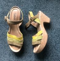 Gabor Plateau Sandalen mit Kork Größe 40, Grüntöne Frankfurt am Main - Gallusviertel Vorschau