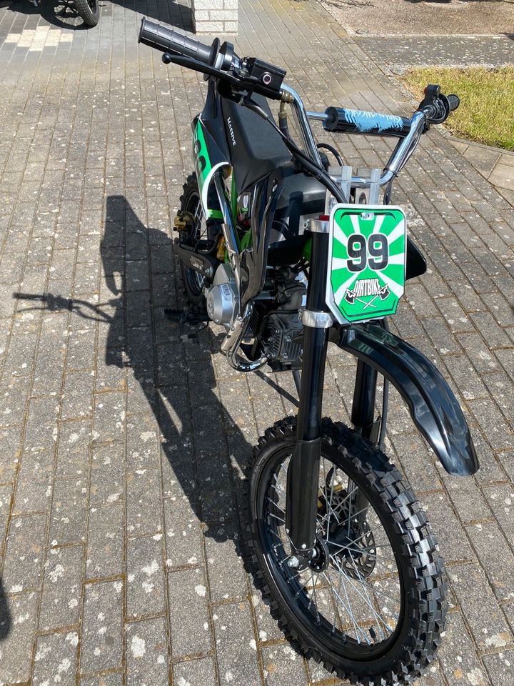 Neues Dirtbike 125, 4Takt- Automatik in Garrel