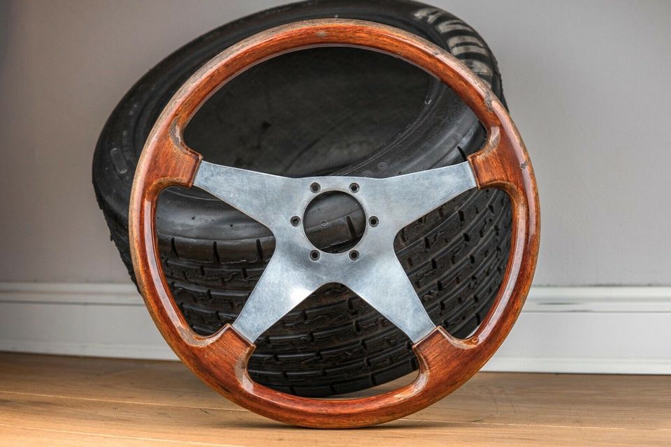 NARDI Holz-Lenkrad Mercedes W108 W109 W110 W113 W114 W115 Pagode in Lahnstein