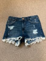 Kurze Jeans Hose Sommer Mädchen 140 H & M Spitze Mecklenburg-Vorpommern - Neubrandenburg Vorschau