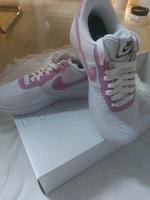 Nike AF1 Sonderanfertigung Gr. 39 rosa weiß Soffeinsatz Bayern - Pentling Vorschau