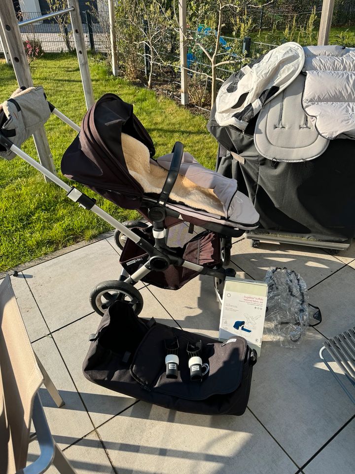 Kinderwagen Bugaboo Buffalo mit viel Zubehör wie joolz in Brühl