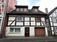 !!!Preis reduziert!!! Historisches Fachwerk-Ein-/Zweifamilienhaus in zentraler Lage Niedersachsen - Holzminden Vorschau