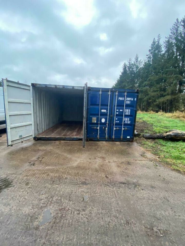 verkehrsgünstig gelegene Container mit ca. 15 m² Lagerfläche in Dummerstorf