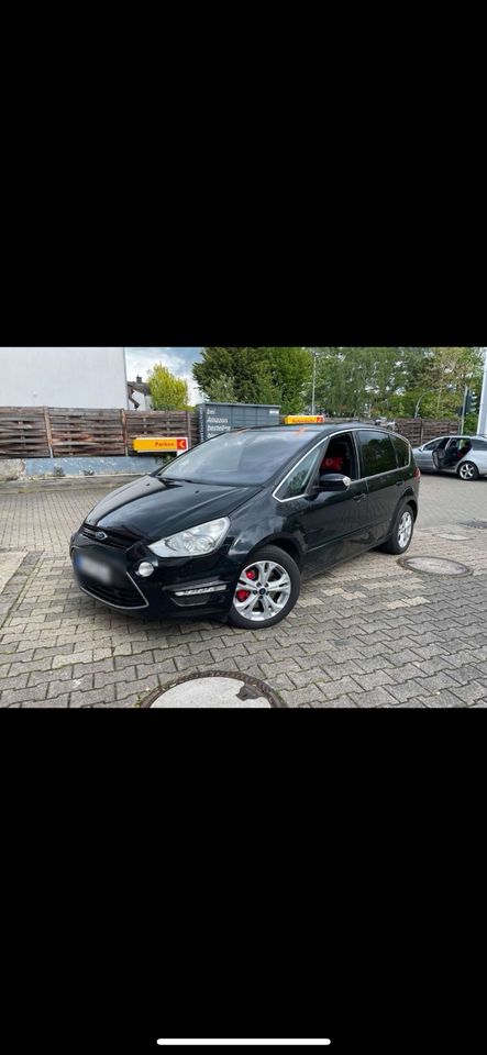 Ford Smax 2,0 Benziner in Dormagen