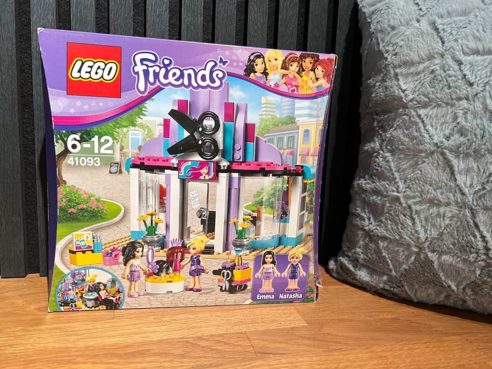 Lego Friends 41093 Heartlake Friseursalon Weihnachten Kinder in Brieselang