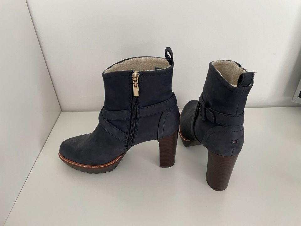 Tommy Hilfiger Winterstiefel Gr. 40 in Schöneiche bei Berlin