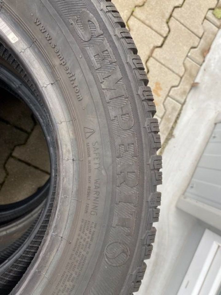 Winterreifen Semperit Speedgrip 2, 175/65 R15 84T in Perlesreut