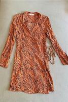 Kleid | Gr. 38-40 | orange-schwarz gestreift Aachen - Aachen-Mitte Vorschau