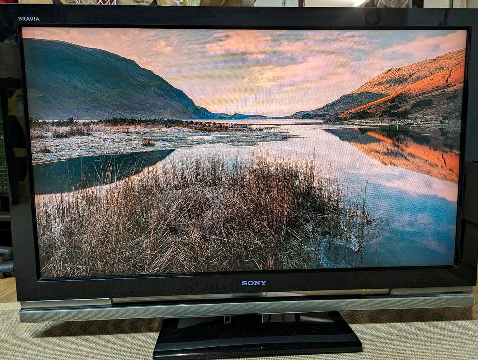 Sony Bravia KDL-40W4000  LCD Fernseher in Tettnang